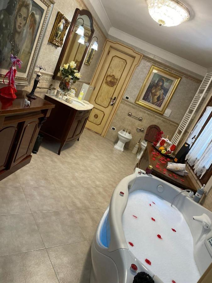 Regina Suite Brindisi Exteriör bild